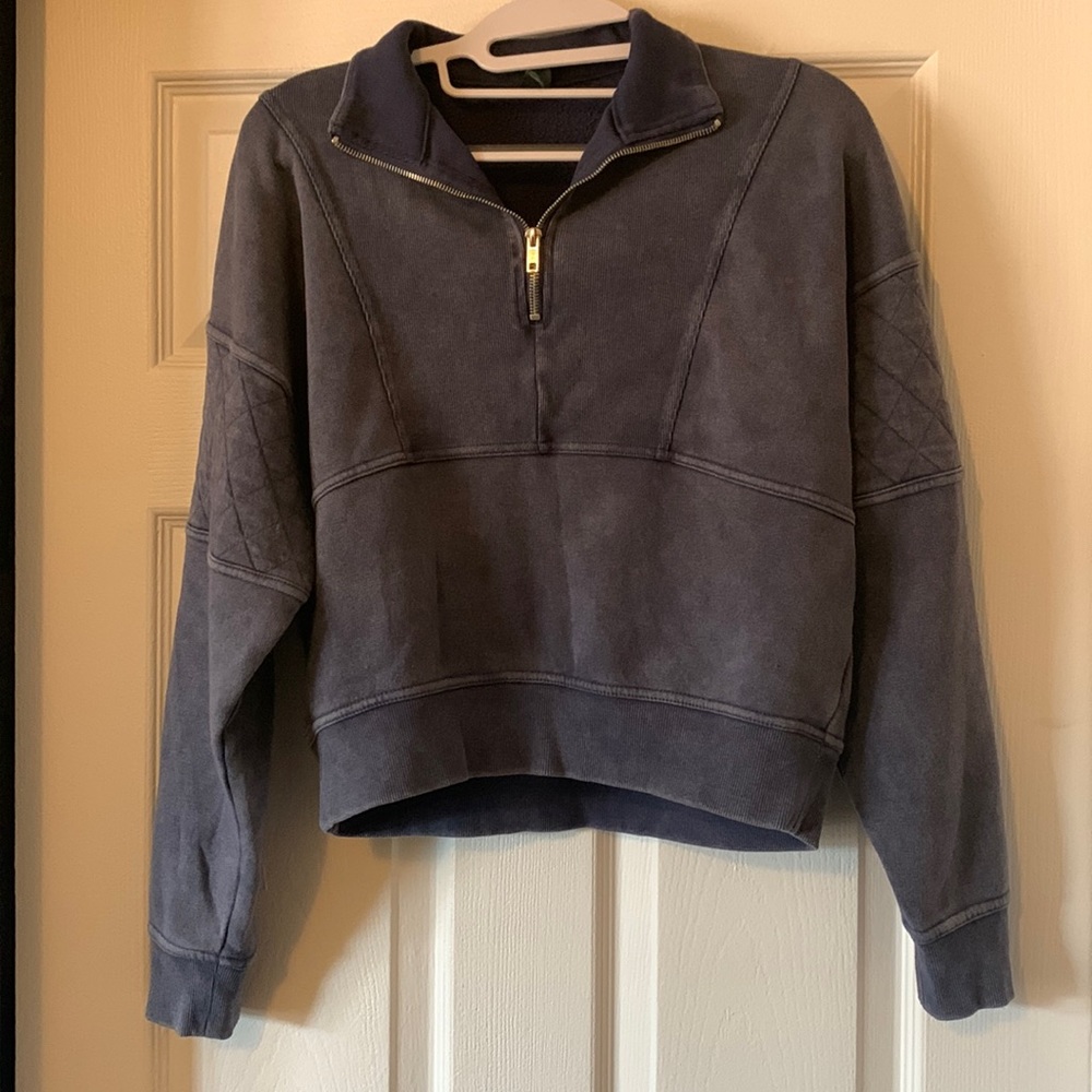 Blue Wild Fable quarter zip quilted pull over